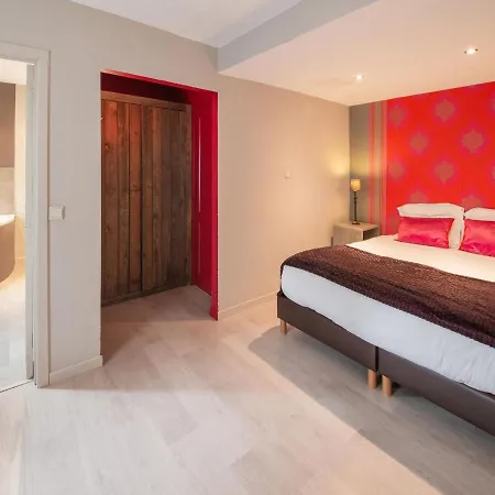 Holiday home Luxurious On The Banks Of The Ourthe
