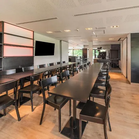 Spacious Near