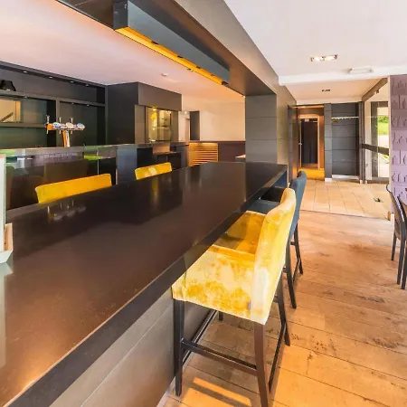 Luxurious On The Banks Of The Ourthe Holiday home