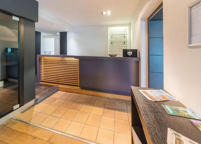 Vakantiehuis Spacious Near *