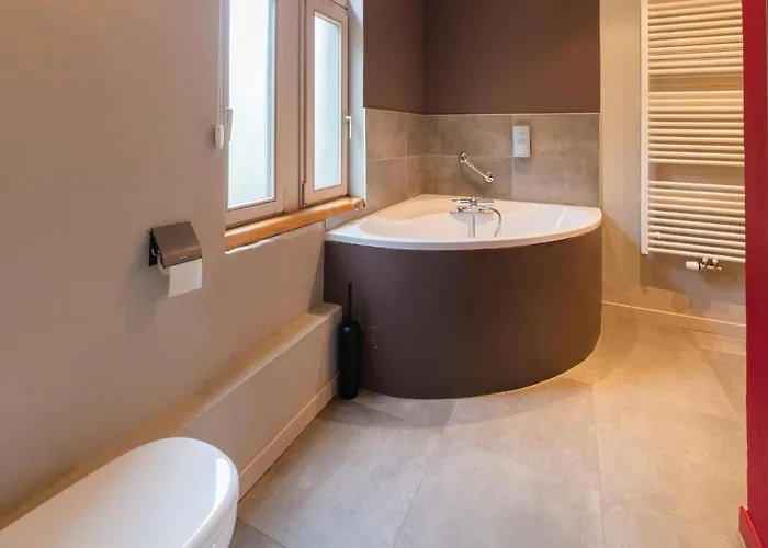 Spacious Near Vakantiehuis *