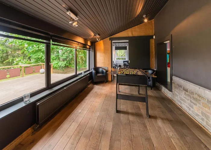 Vakantiehuis Spacious Near